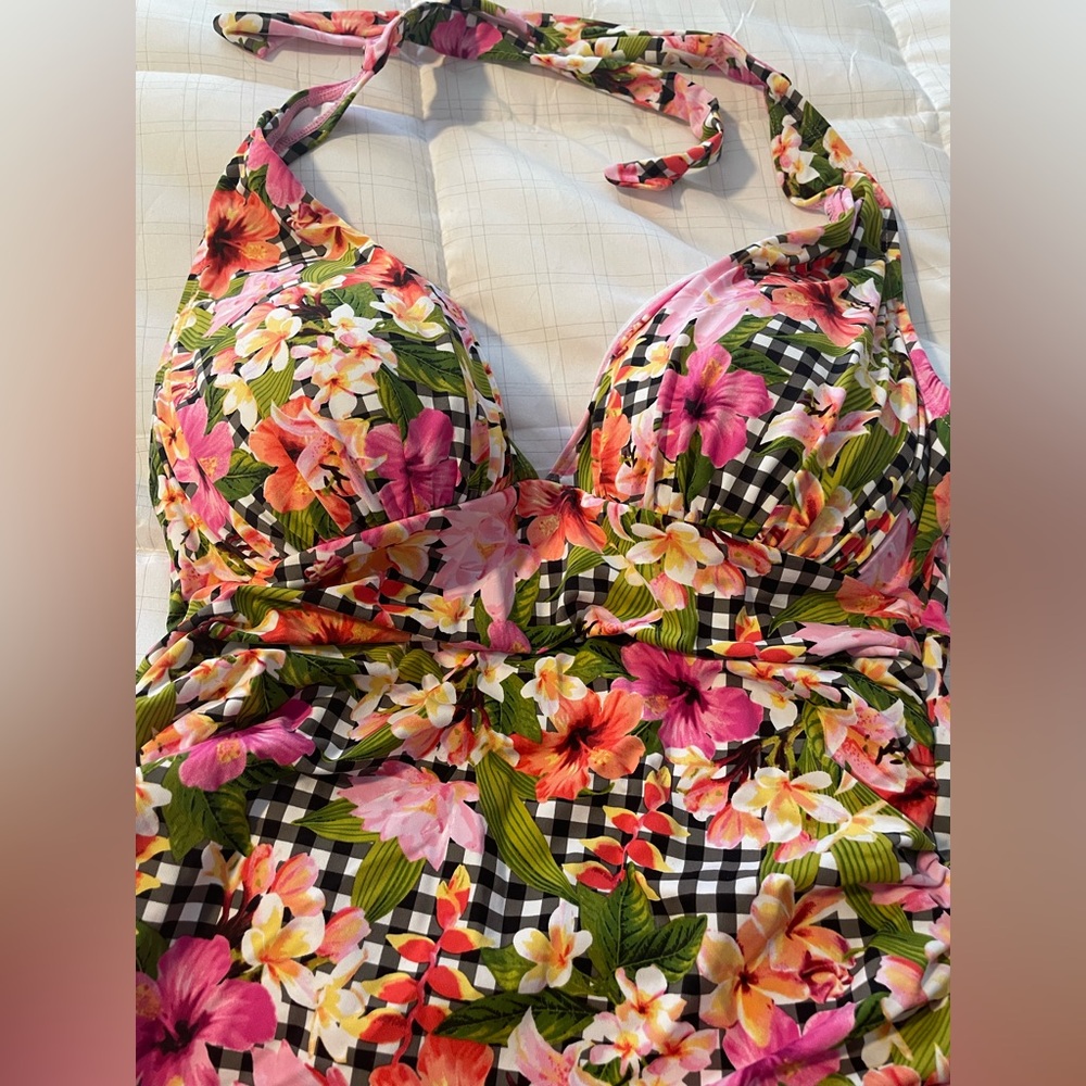 Bleu Rod Beattie/NWOT Tankini Top Padded